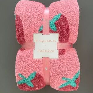ISO madi nelson x the styled collection strawberry blanket